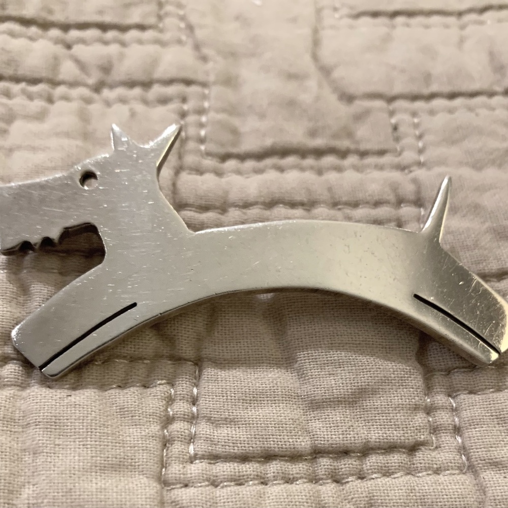 Mexico sterling silver..collectable "scottie dog "brooch